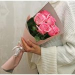 Роскошь и элегантность: розы с доставкой, которые разбудят ваши чувства